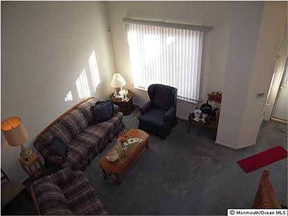 5th image of 154 Maine St