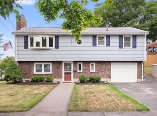 6 Diane Rd, Peabody, MA 01960