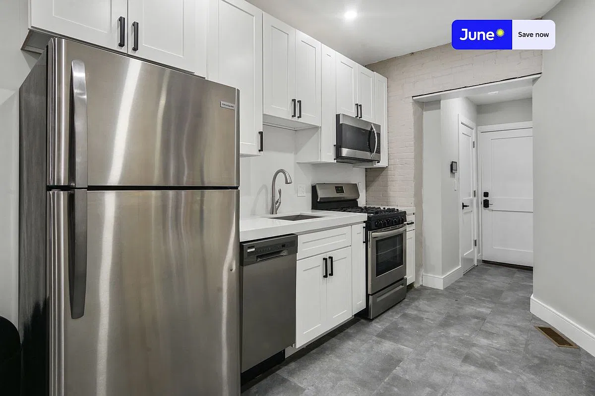 17 Sheafe St — Photo 2