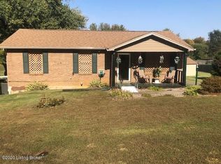 348 Valley View Dr, Radcliff, KY 40160