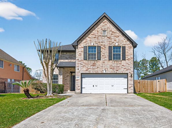 19215 Hikers Trail Dr