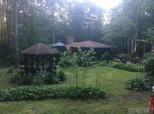 526 Concho Mtn, Cullowhee, NC 28723