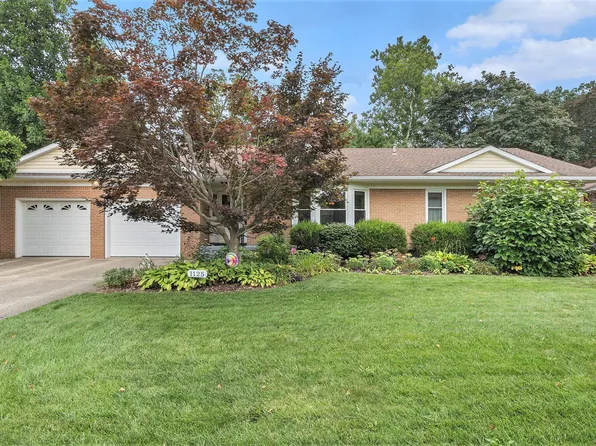 1125 Van Dusen Dr, Ann Arbor, MI 48103