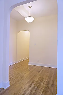 Rented by Metropolitan Equities | media 14