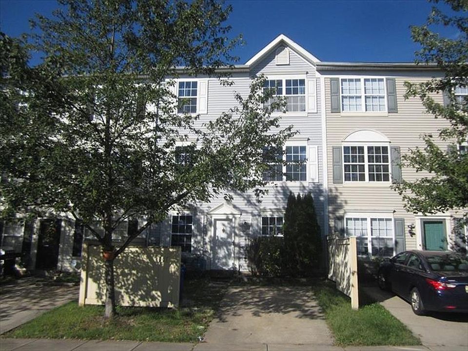 2nd image of 1007 Barnham Way