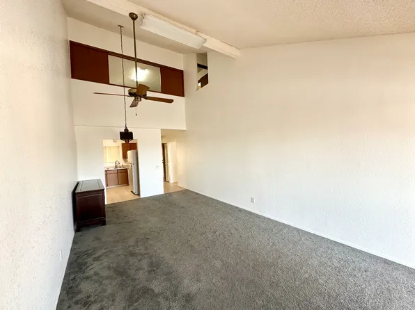 98-1379 Koaheahe Pl APT 33, Pearl City, HI 96782