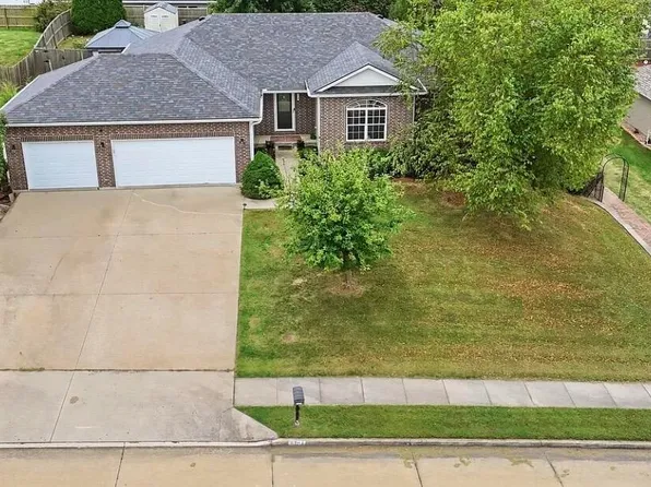 5704 Redwing Dr, Columbia, MO 65202