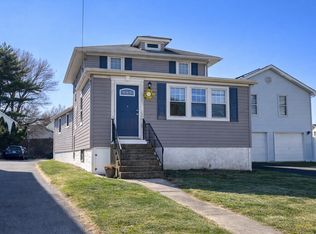 242 Bellevue Ave, Penndel, PA 19047