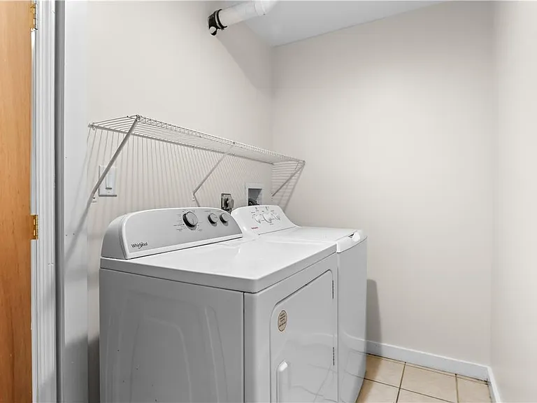 1229 Fern Dr — Photo 18