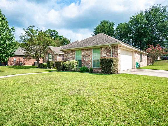 2nd image of 113 Canvasback Ln