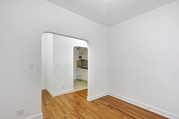 Rented by Cooper & Cooper Real Estate | media 12