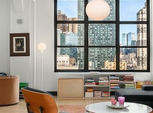 448 W 37th St APT 9A, New York, NY