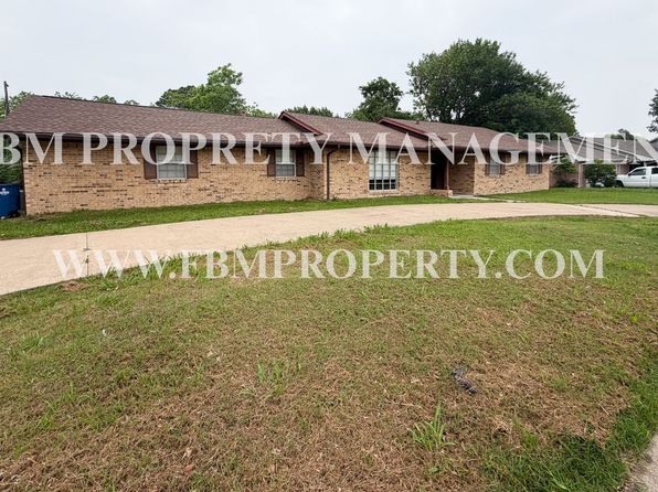 1204 Williamsburg Dr