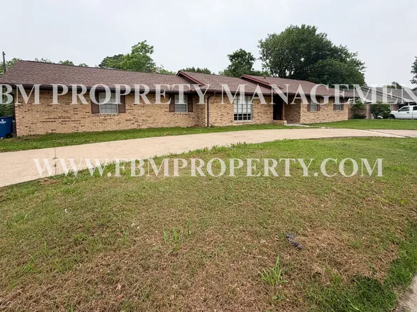 1204 Williamsburg Dr, Ennis, TX 75119