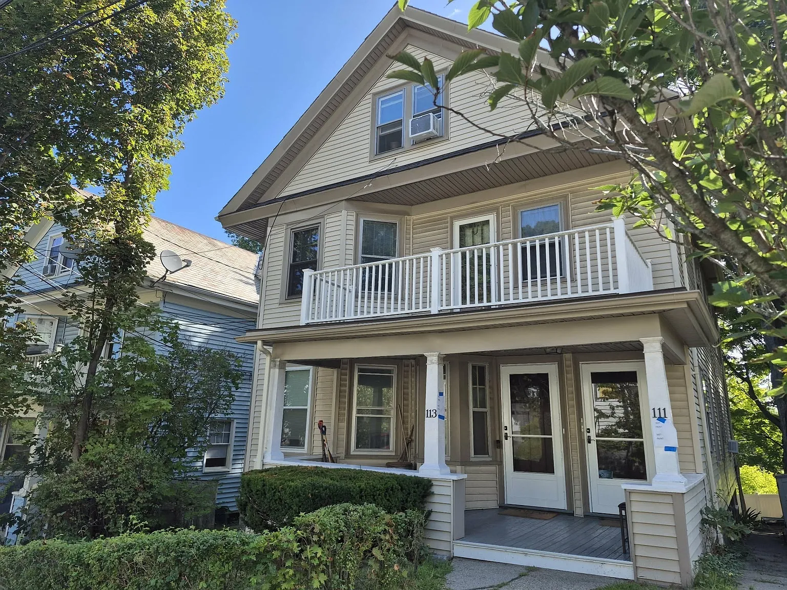 2 bed, 1.0 bath, 970 sqft, $2,600 — Photo 1