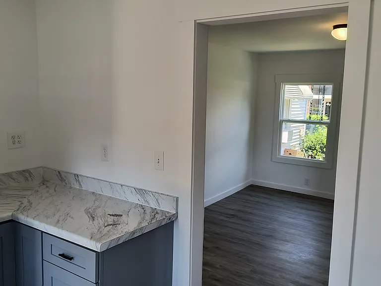308 Wilburn St #B — Photo 9