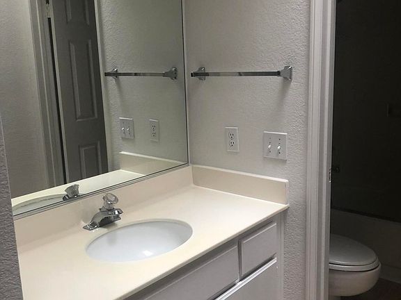 5th image of 5480 Spanish Oak Ln Unit C