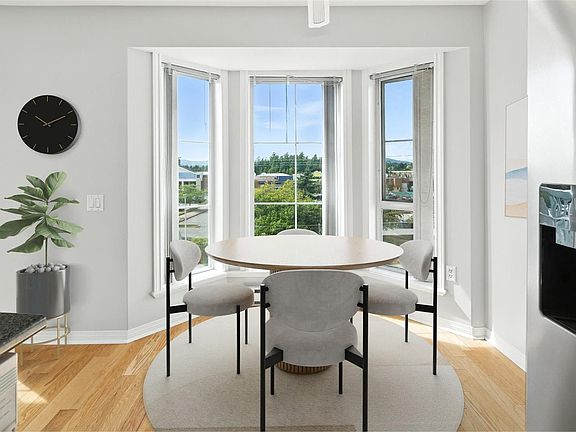5th image of 3133 Tillicum Rd #304