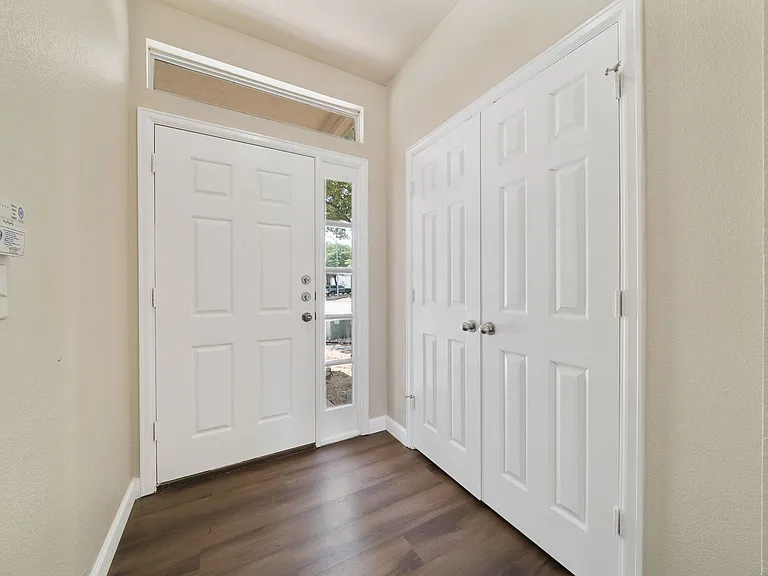 3706 Browning Blf — Photo 10