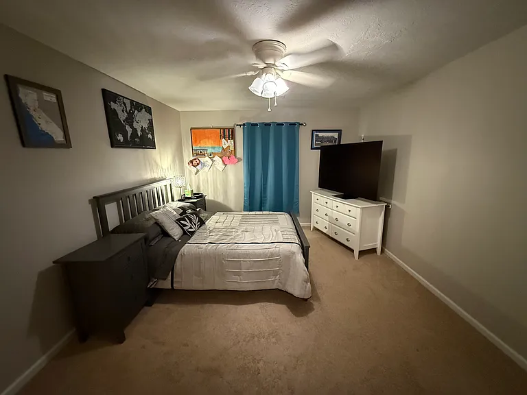 122 Karlie Ct — Photo 4