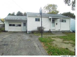 241 Ridge Ave, Liverpool, NY 13088