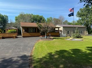 14587 Baker Rd, Kent, NY 14477