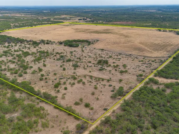Fm 880, Moran, TX 76464