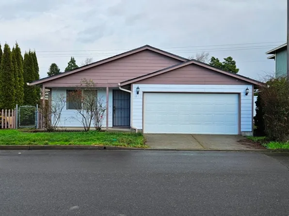 3038 Hollyridge Loop NE, Salem, OR 97305