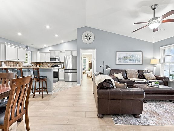 2nd image of 1108 Alcazar Ct.