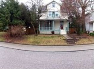 28 Gordon Rd, Erdenheim, PA 19038