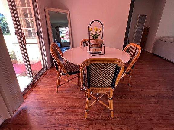 2nd image of 1548 W Benjamin Holt Dr