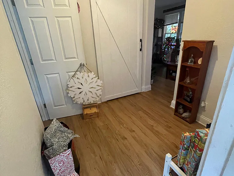 7810 N Van Dyke Pl #A — Photo 6