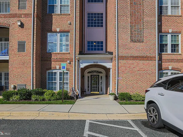 9502 Amberleigh Ln #9502G, Perry Hall, MD 21128