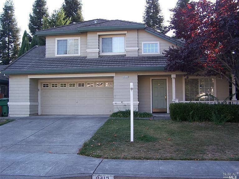 1st image of 9412 Lazy Creek Dr