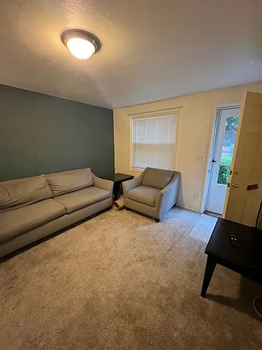 309 N Tacoma Ave Photo 1