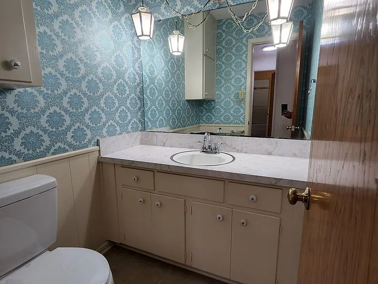2604 Buckingham Dr — Photo 27