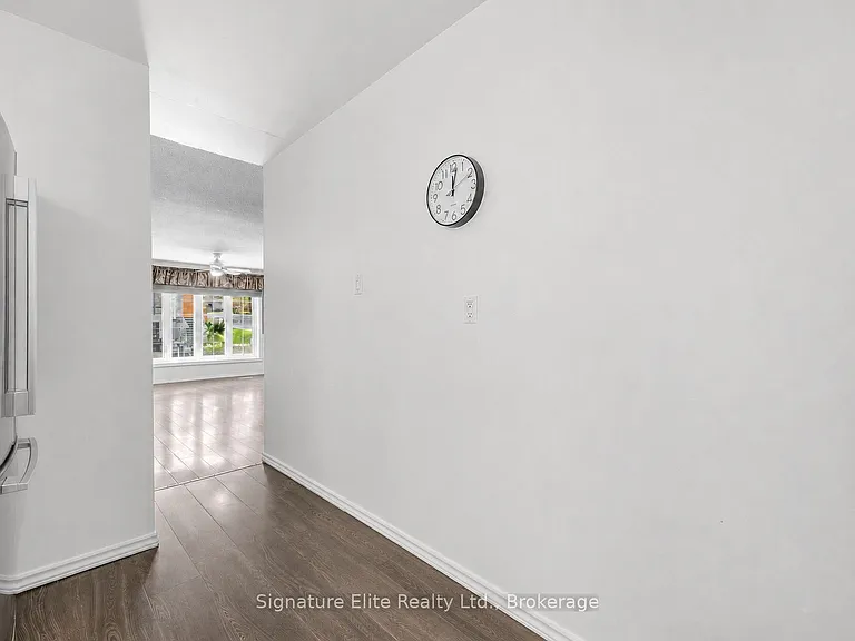 44 Westbourne Ave — Photo 14