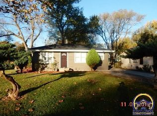 1933 SE Ohio Ave, Topeka, KS 66607