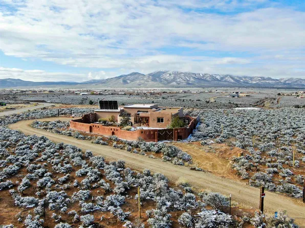 7 Calle del Sol, Ranchos de Taos, NM 87557-0000