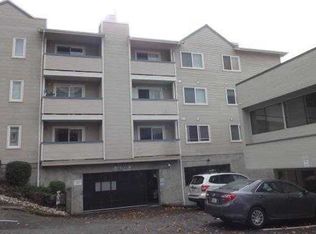 12903 SE 38th St APT 104, Bellevue, WA 98006