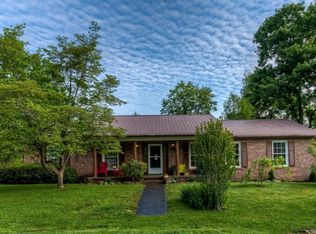 1262 Virginia Ave NE, Norton, VA 24273