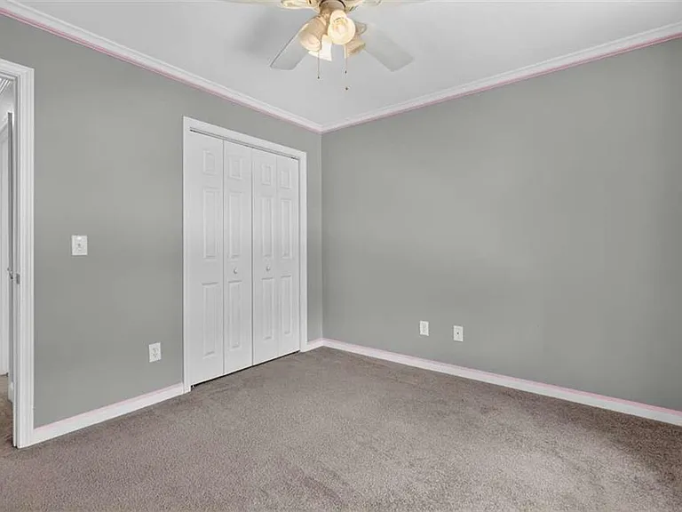 153 Fitzroy Ln — Photo 34