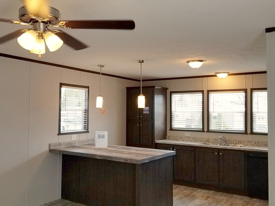 2nd image of 4303 75th St #103