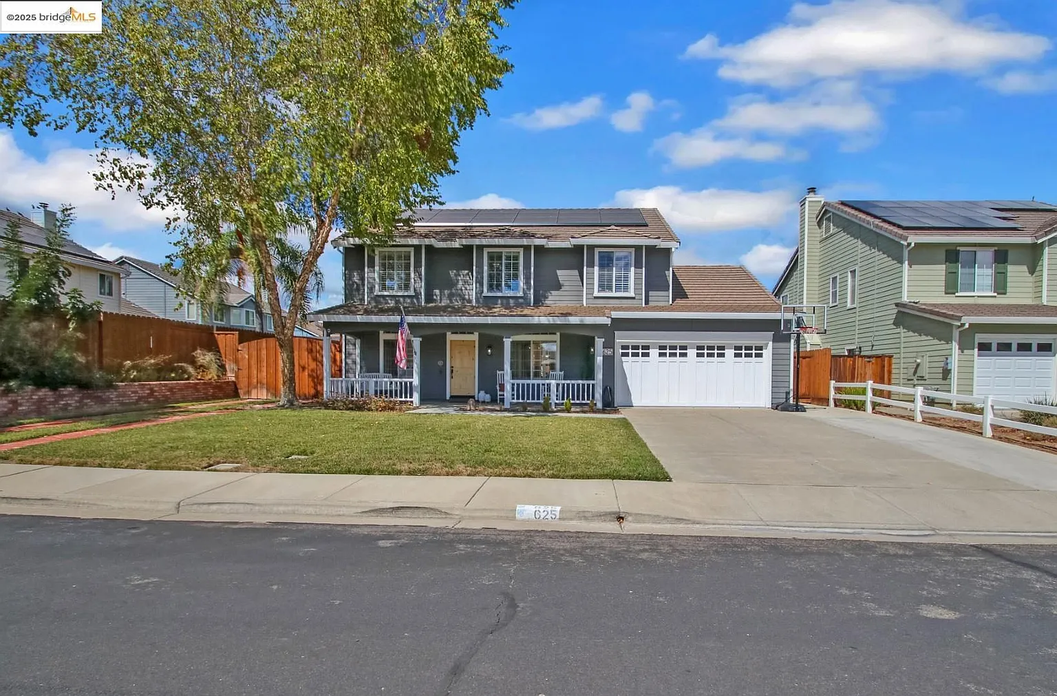 625 Wildrose Way photo 1
