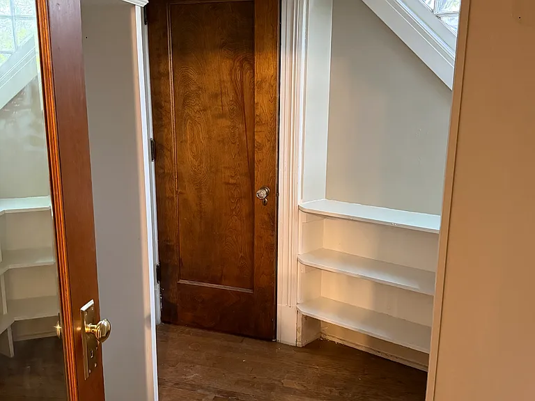 104 Old River Rd #MAIN — Photo 14