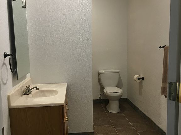 2nd image of 5213 W Earl Dr