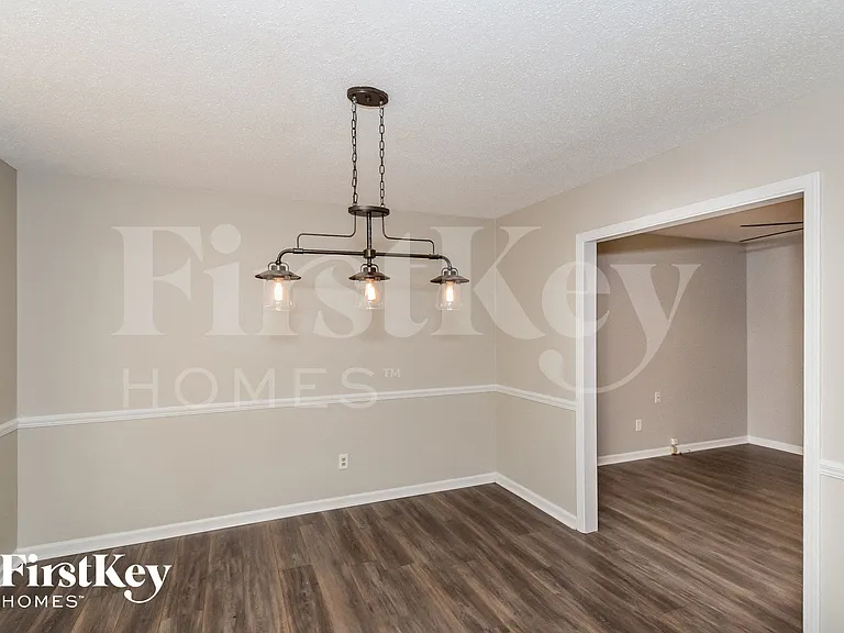330 Navajo Pines Dr — Photo 5