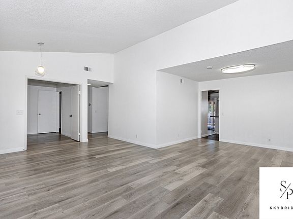 5th image of 3415 Honeybrook Ln