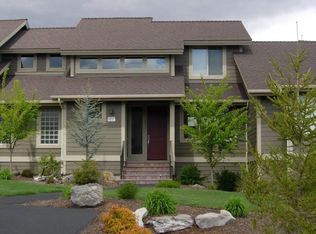 671 Sage Country Ct, Redmond, OR 97756