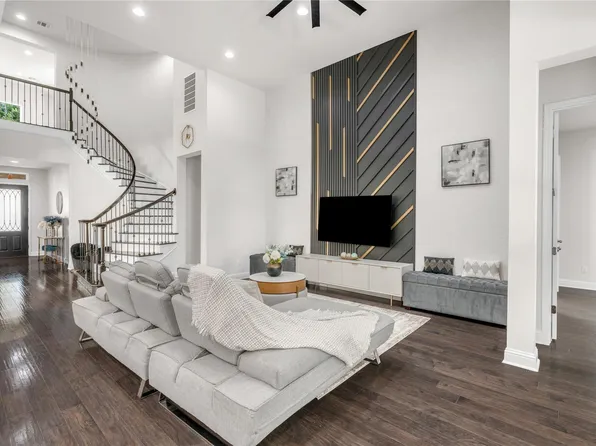 4129 Bison Bnd, Cedar Park, TX 78613